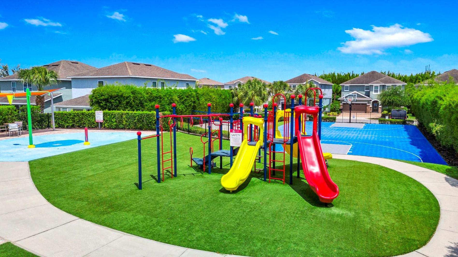 Alluring Home By Rentyl With Private Pool Near Disney - 310P Orlando Eksteriør bilde